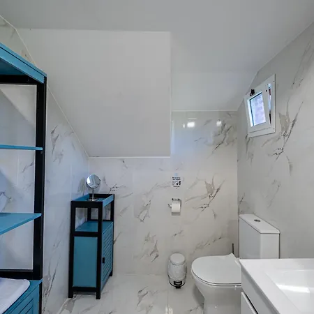 Picturesque Porto Da Cruz